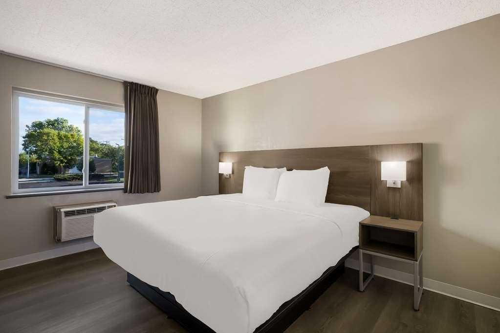 Suburban Studios Milwaukee Airport Ruang foto